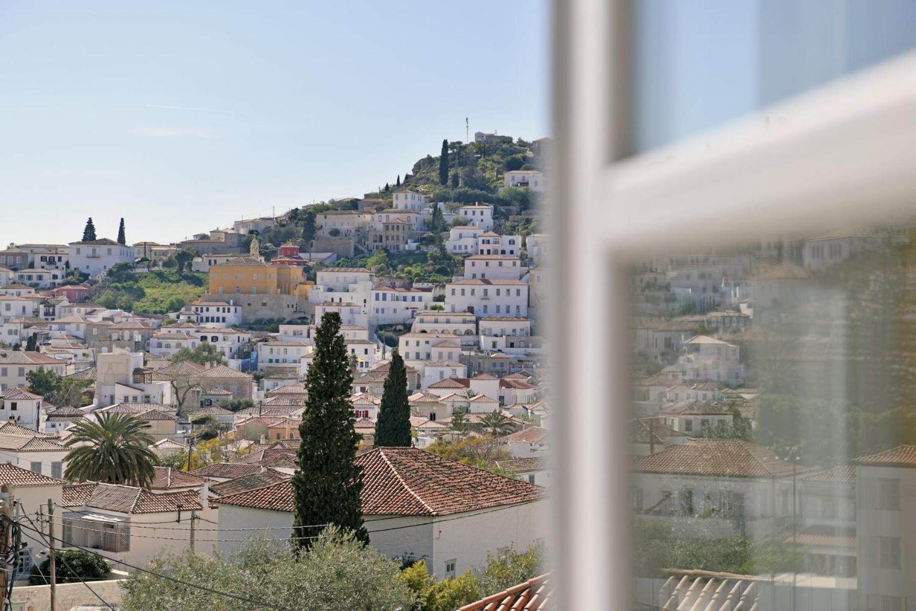 Athina Guesthouse Хидра Екстериор снимка
