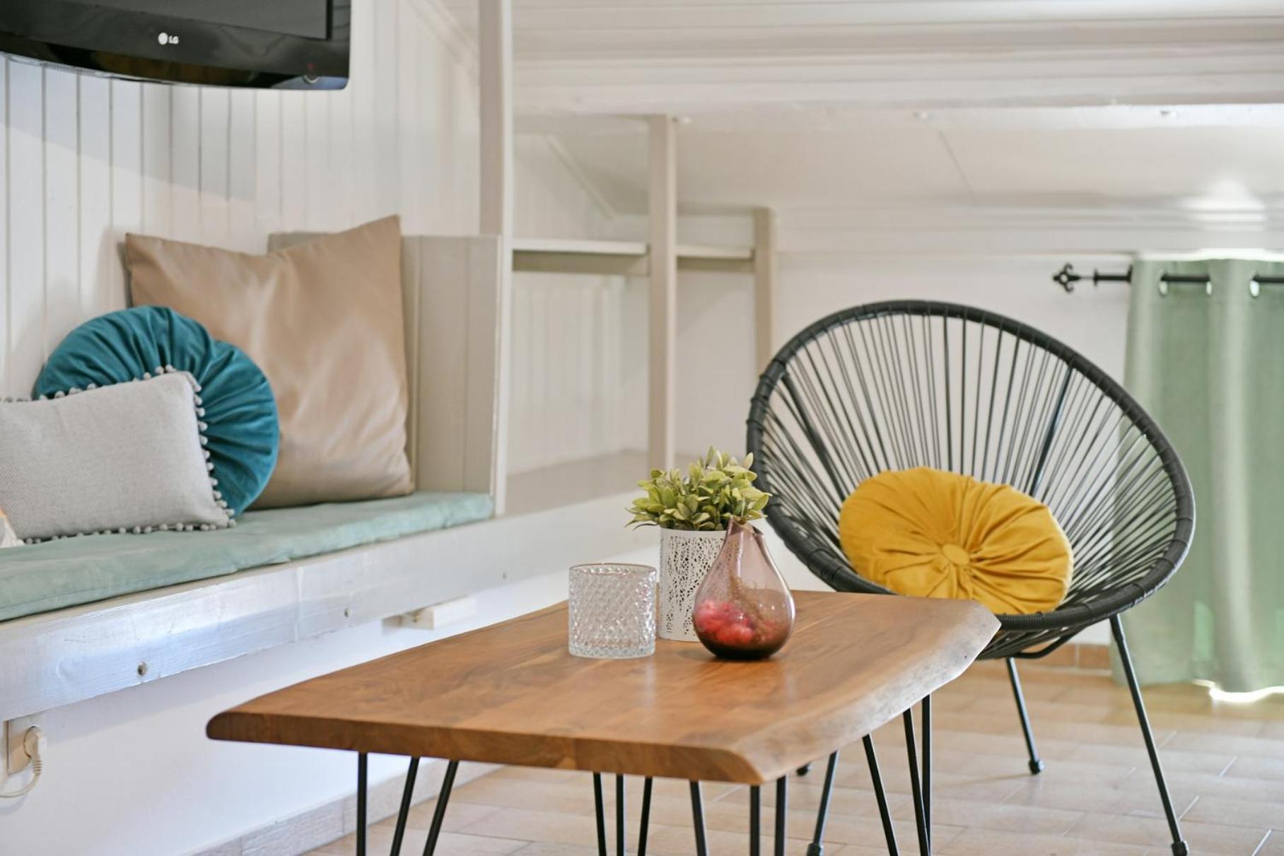 Athina Guesthouse Хидра Екстериор снимка