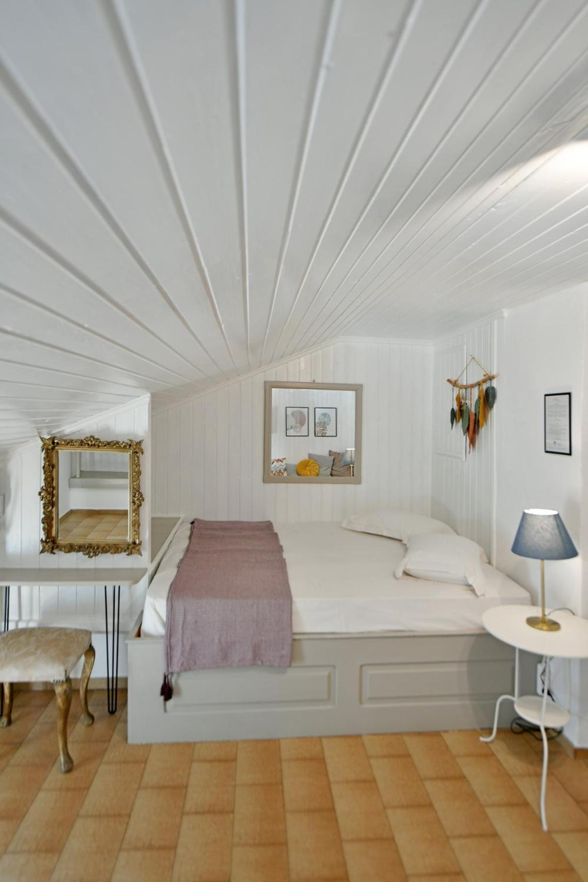 Athina Guesthouse Хидра Екстериор снимка